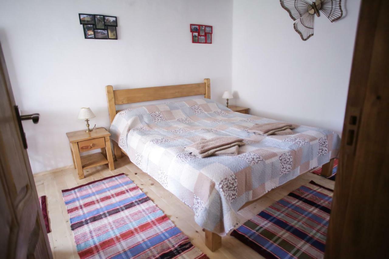 Еко Дім З Соломи Villa Solochyn Eksteriør billede