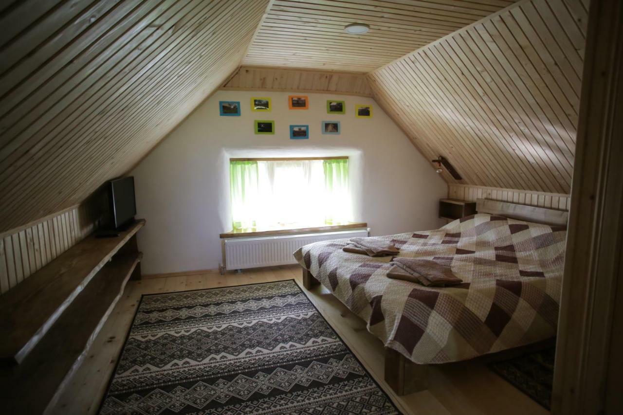 Еко Дім З Соломи Villa Solochyn Eksteriør billede