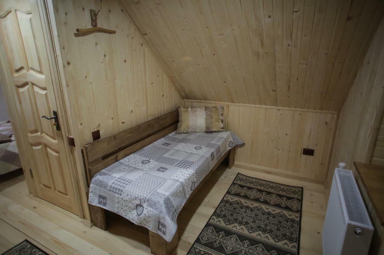 Еко Дім З Соломи Villa Solochyn Eksteriør billede